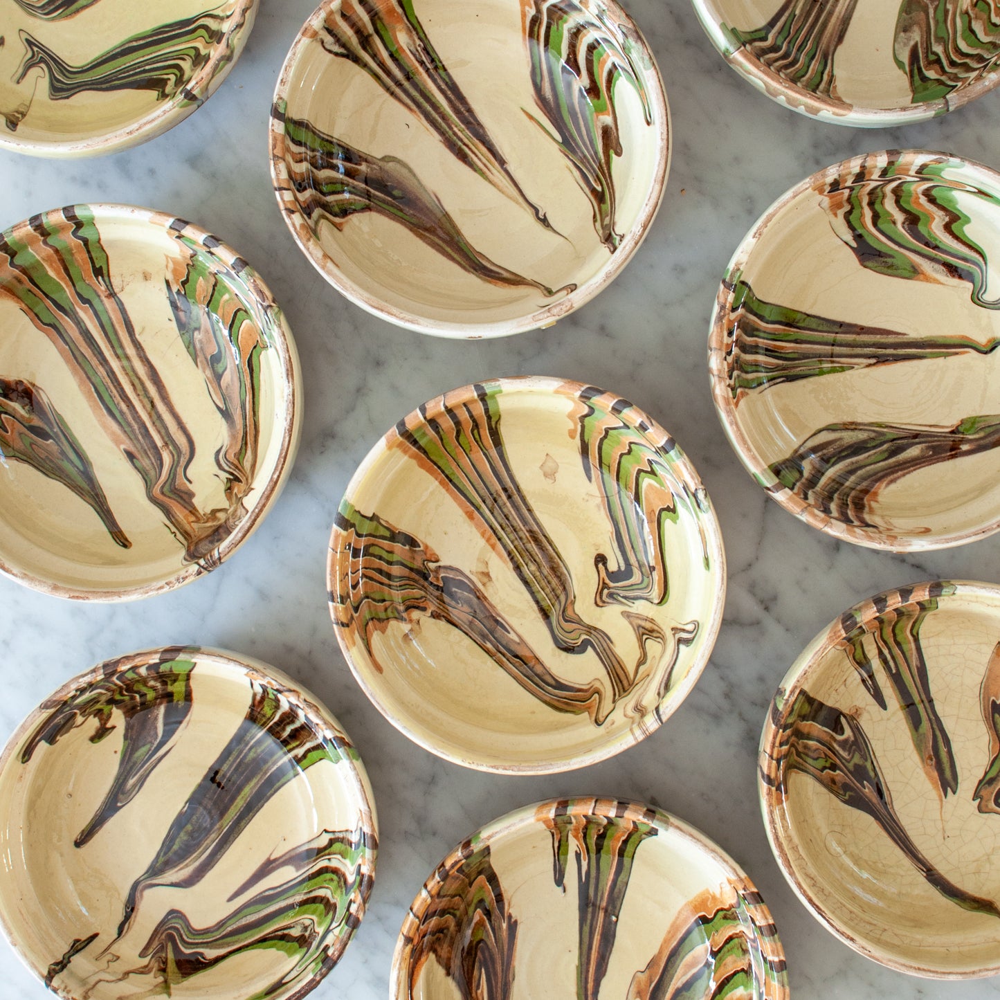 Marbled bowl, straw