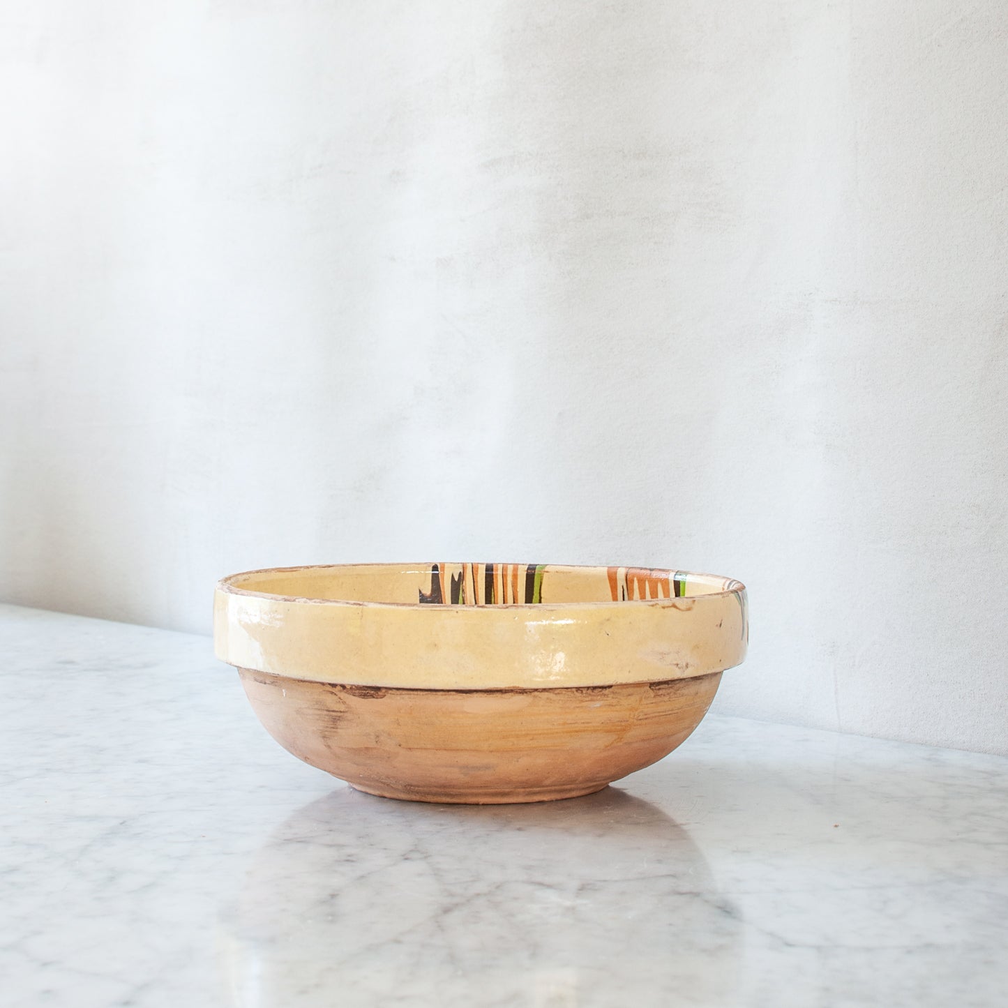 Marbled large bowl, straw