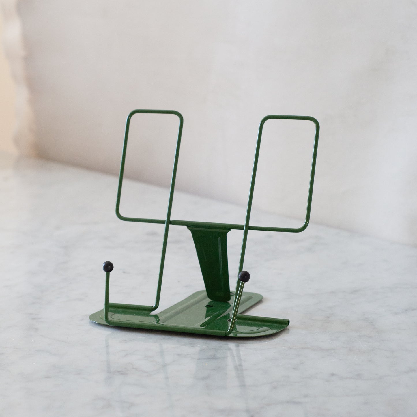 Book Stand, green
