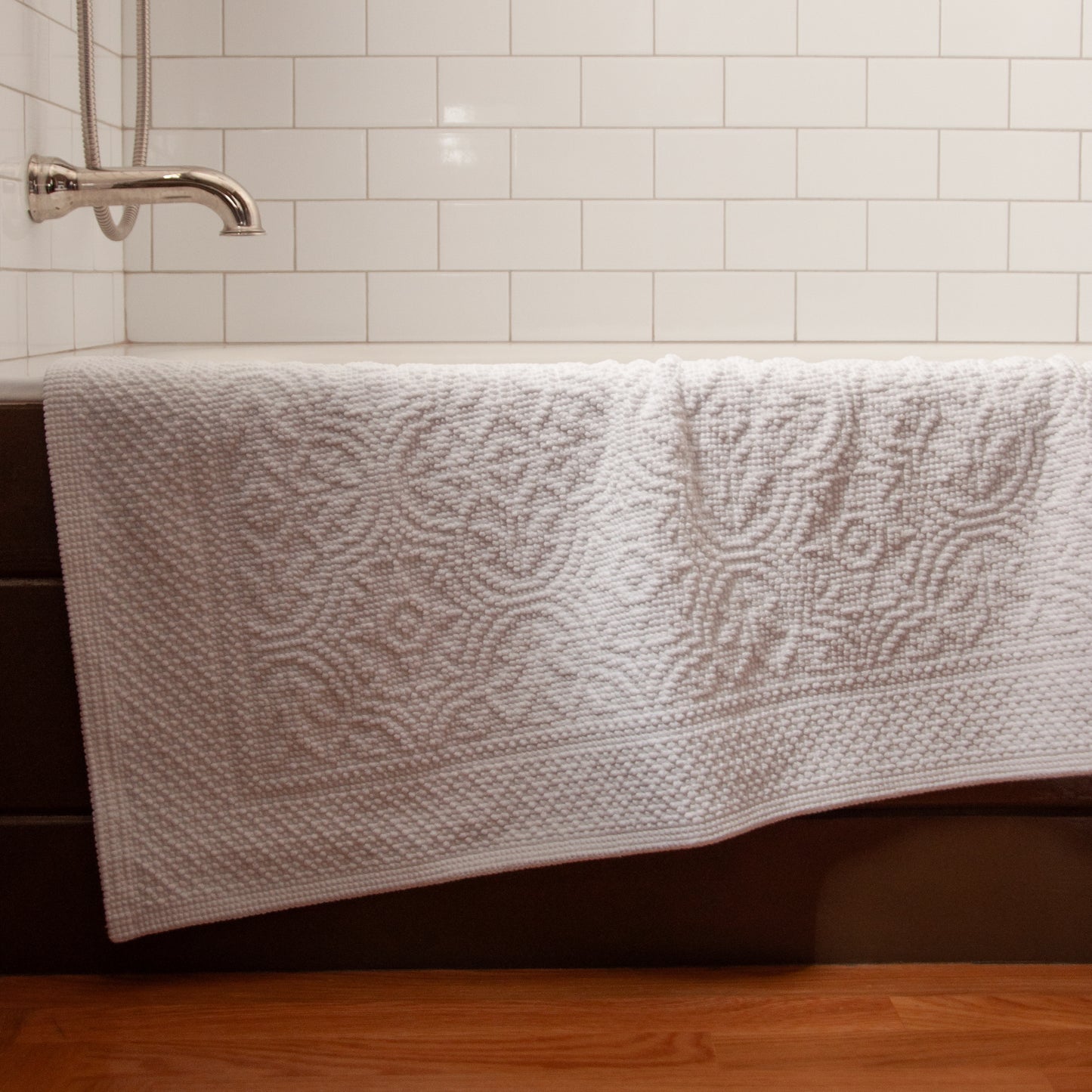 Classic Cotton Bath Mat, Snow