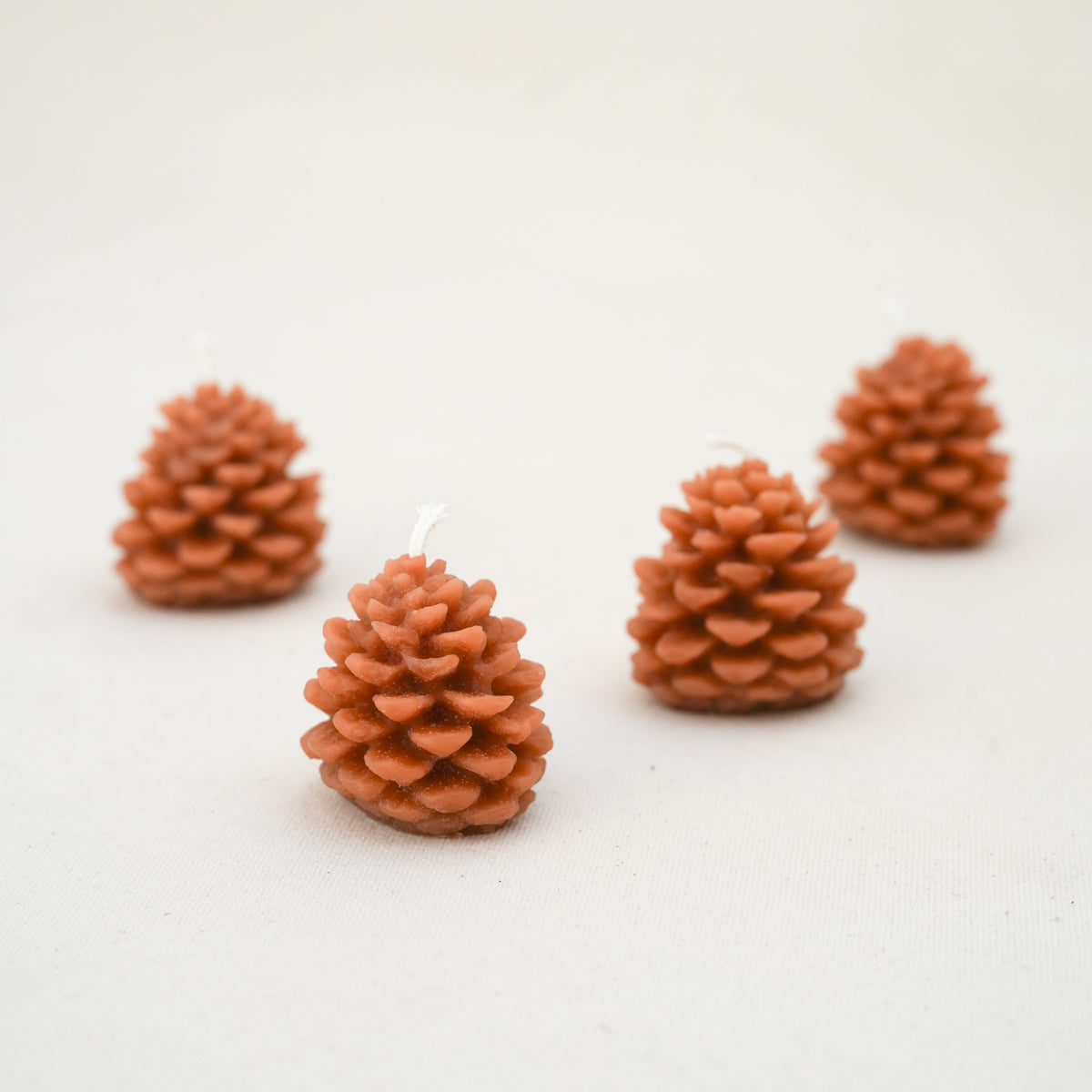 Pinecone Candles, Set of 4, Amber