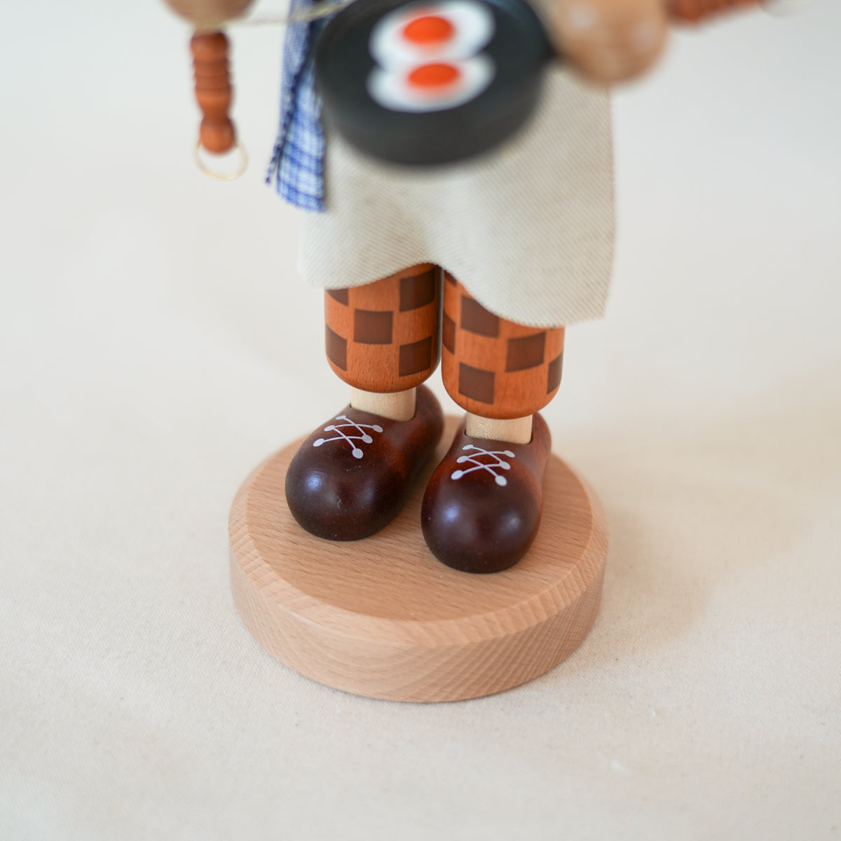 Cook Nutcracker, Large