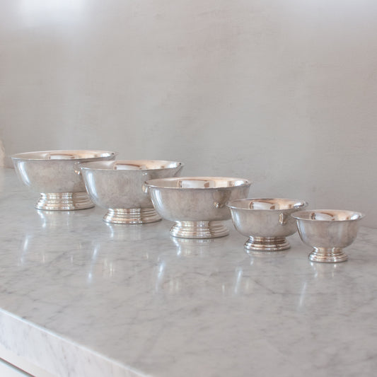 Vintage classic pedestal bowl series