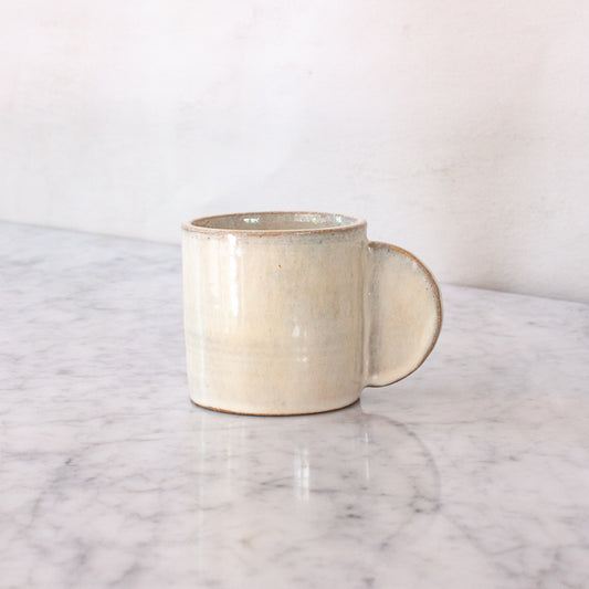 Half Moon Mug in Oyster