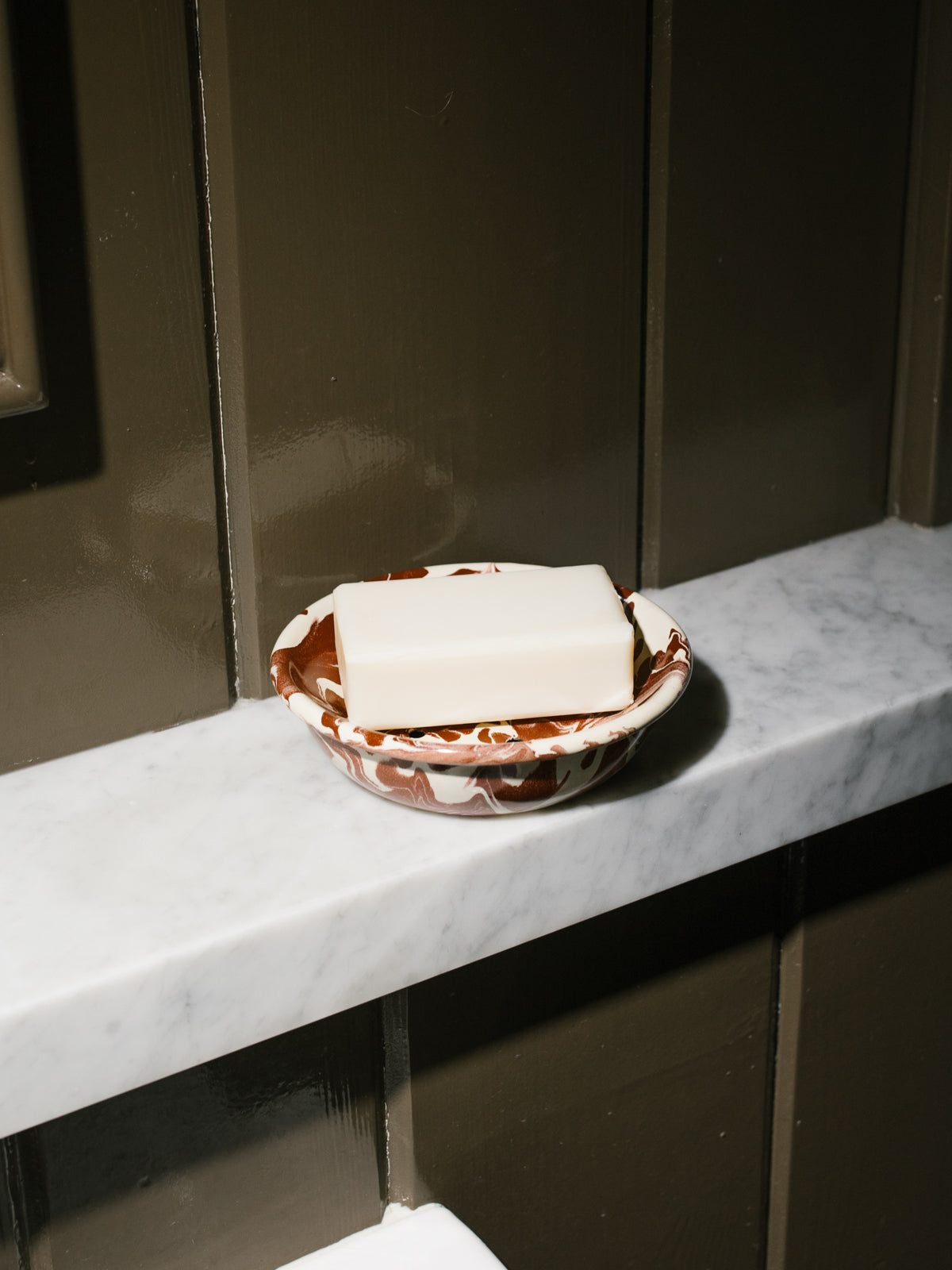 Cousin St. Marbled Enamel Soap Dish, Pinot