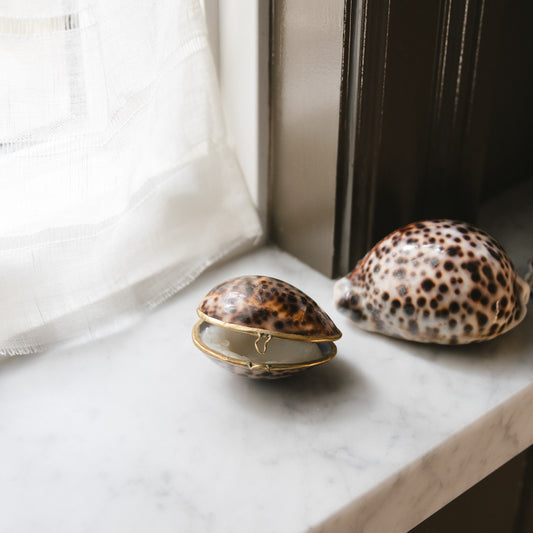 Shell Lip Balm, Passionfruit and Yuzu