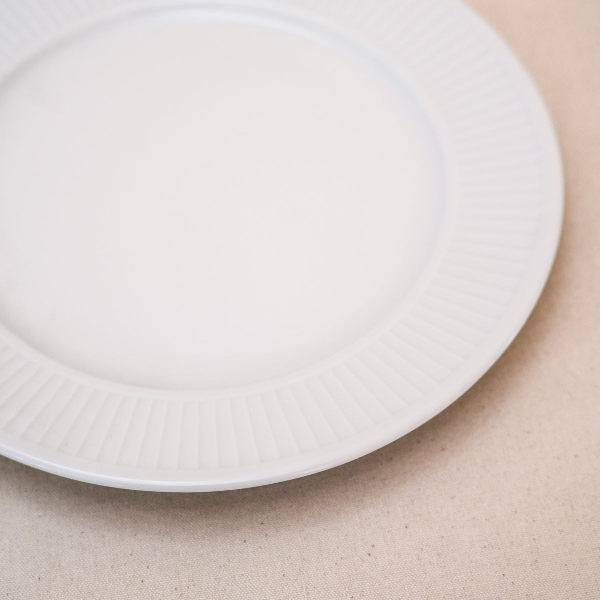 Pillivuyt Plissé Dinner Plate