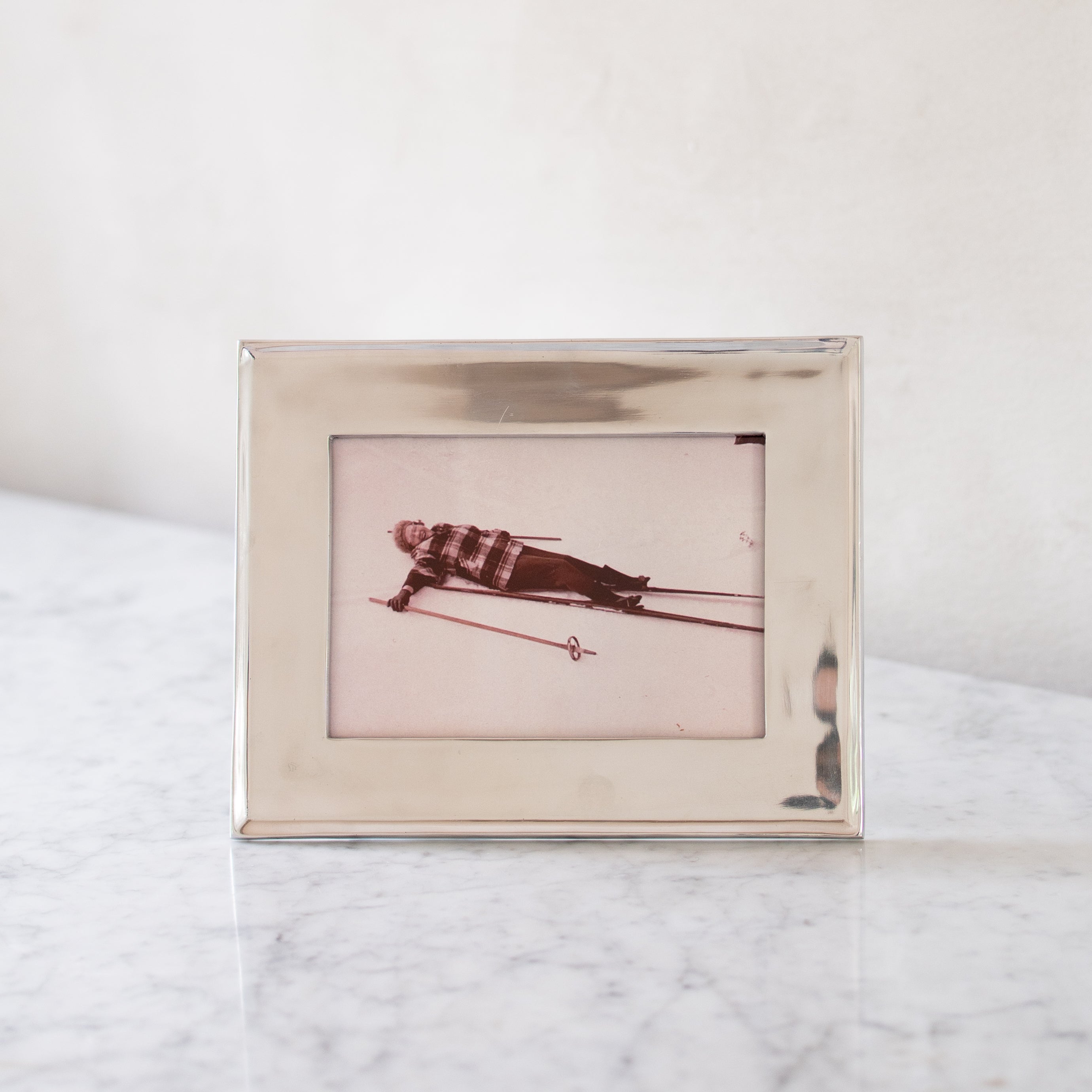 5" x 7" Wide Edge Frame - Classic frame series