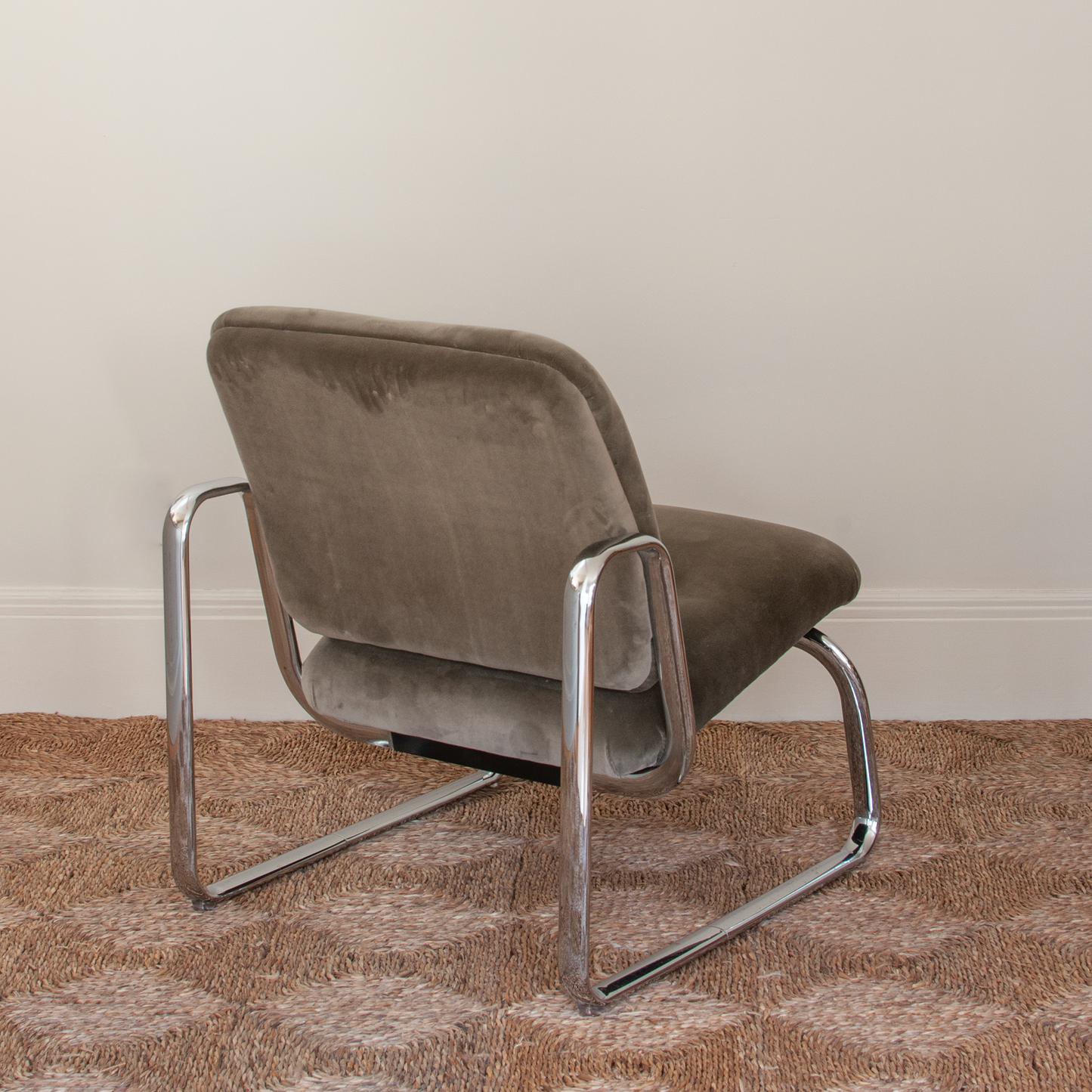 Pair of vintage Steelcase chairs